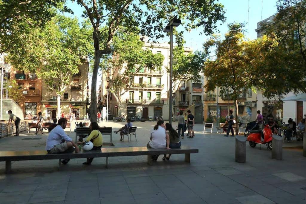 Sunny Apartment Gracia - Joanic Renovated Barcelona Exterior photo