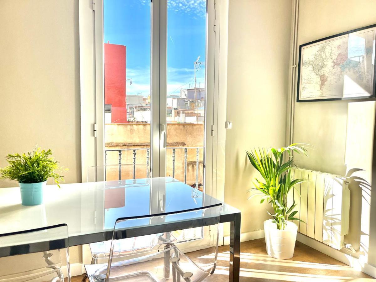 Sunny Apartment Gracia - Joanic Renovated Barcelona Exterior photo
